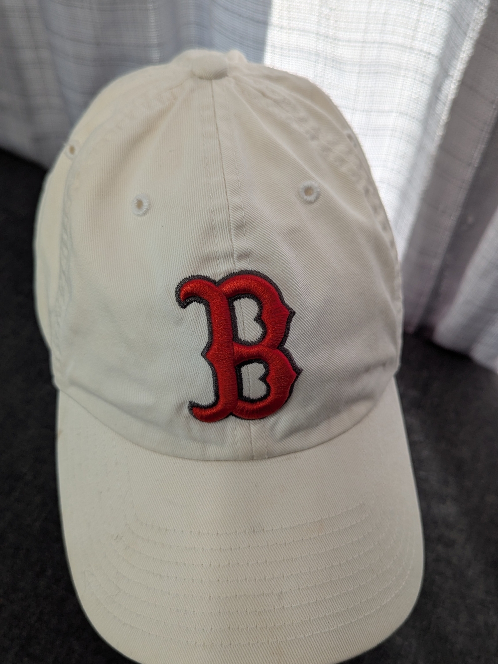 Adjustable Boston Red Sox Baseball Cap Hat White Discolored